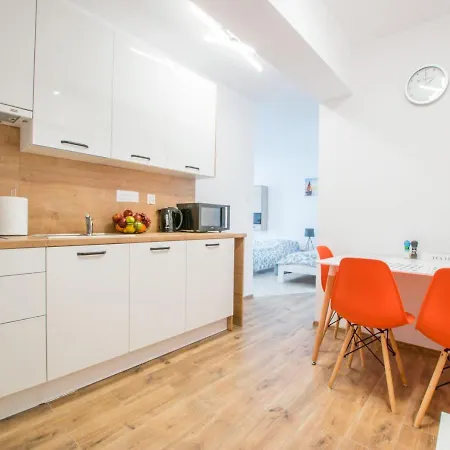 Lägenhet Central Apartments Goleniow *