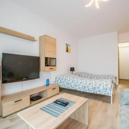 Central Apartments Goleniow アパート *